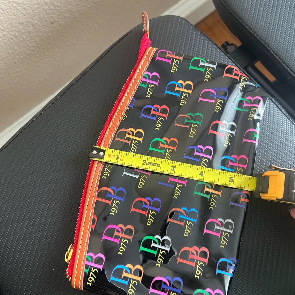 Dooney & Bourke set - Picture 9 of 16